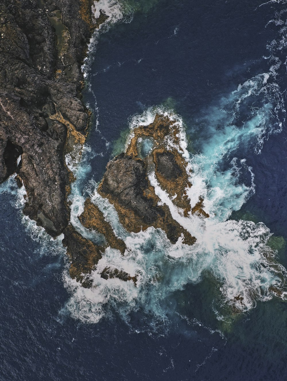 aerial photography of blue beach