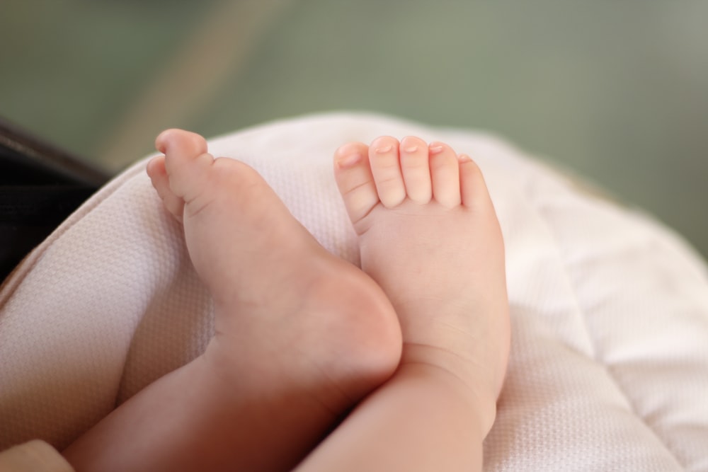 baby's feet