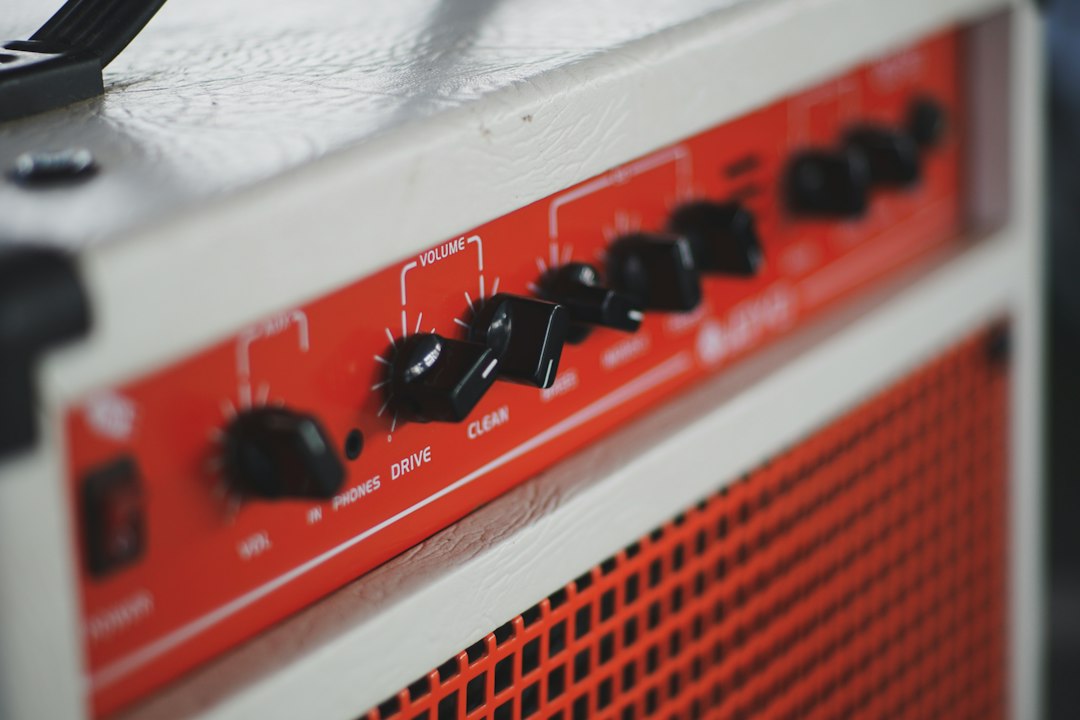 compact practice amplifier