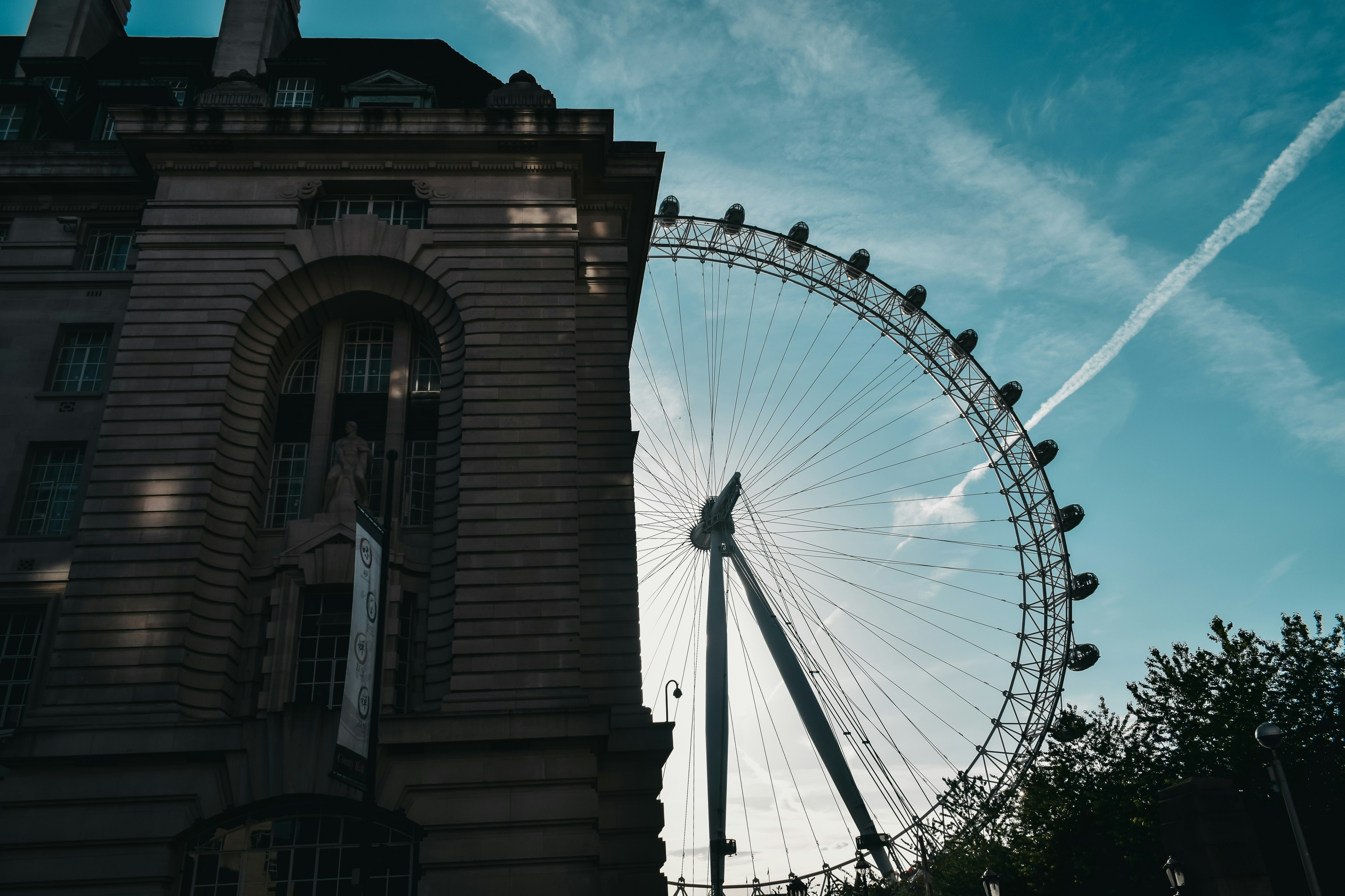 Photo by darya_tryfanava