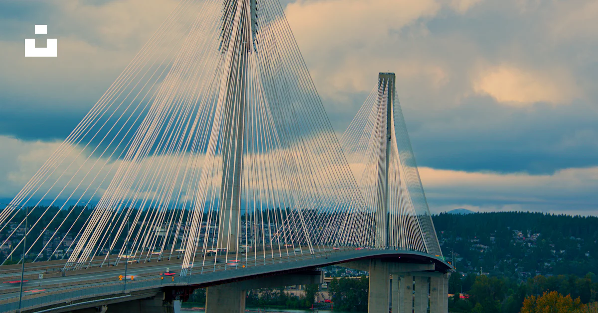 Grey Line Bridge Grey concrete bridge photo – Free Building Image on Unsplash