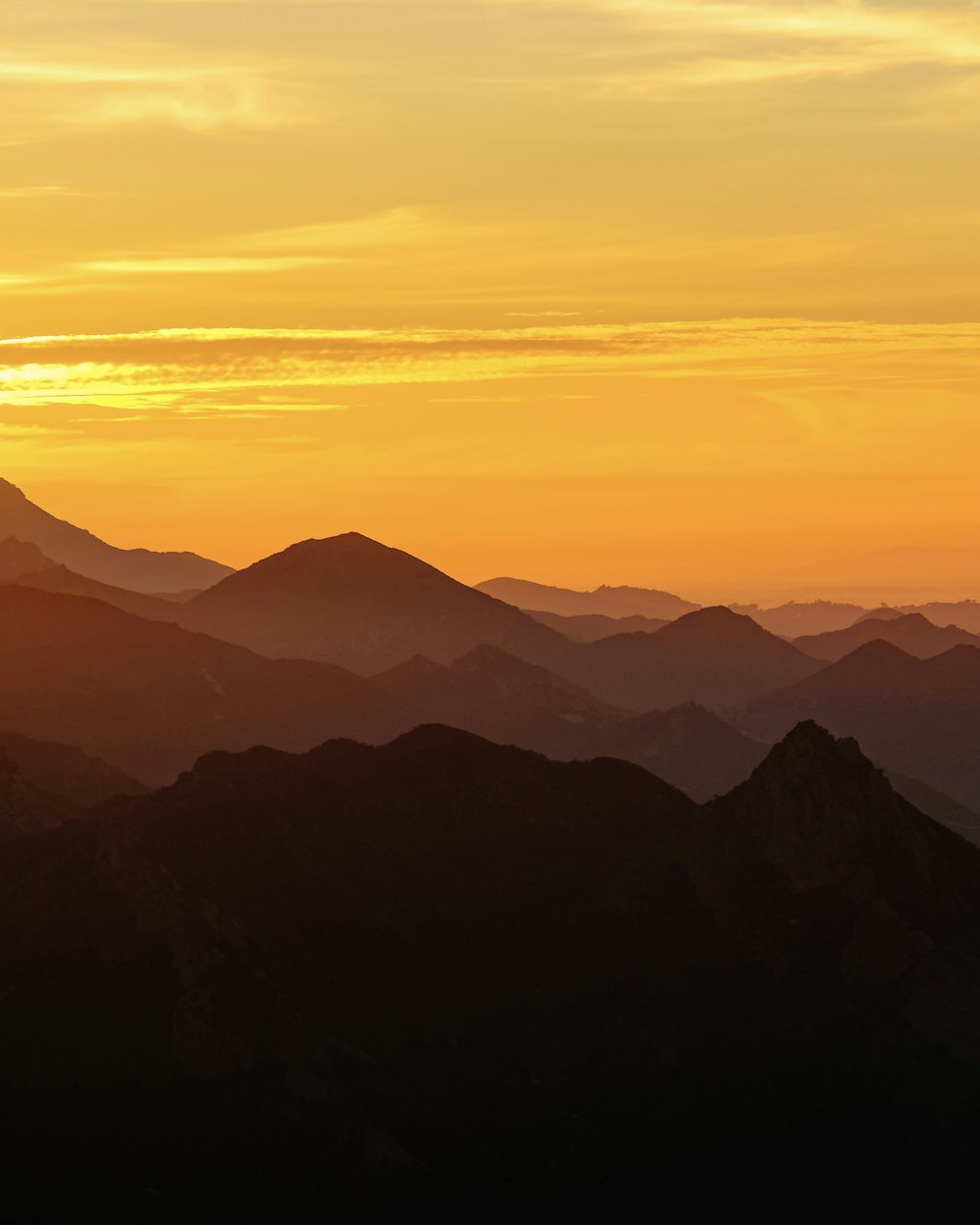 silhouette of mountains