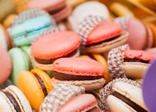 assorted-color macarons