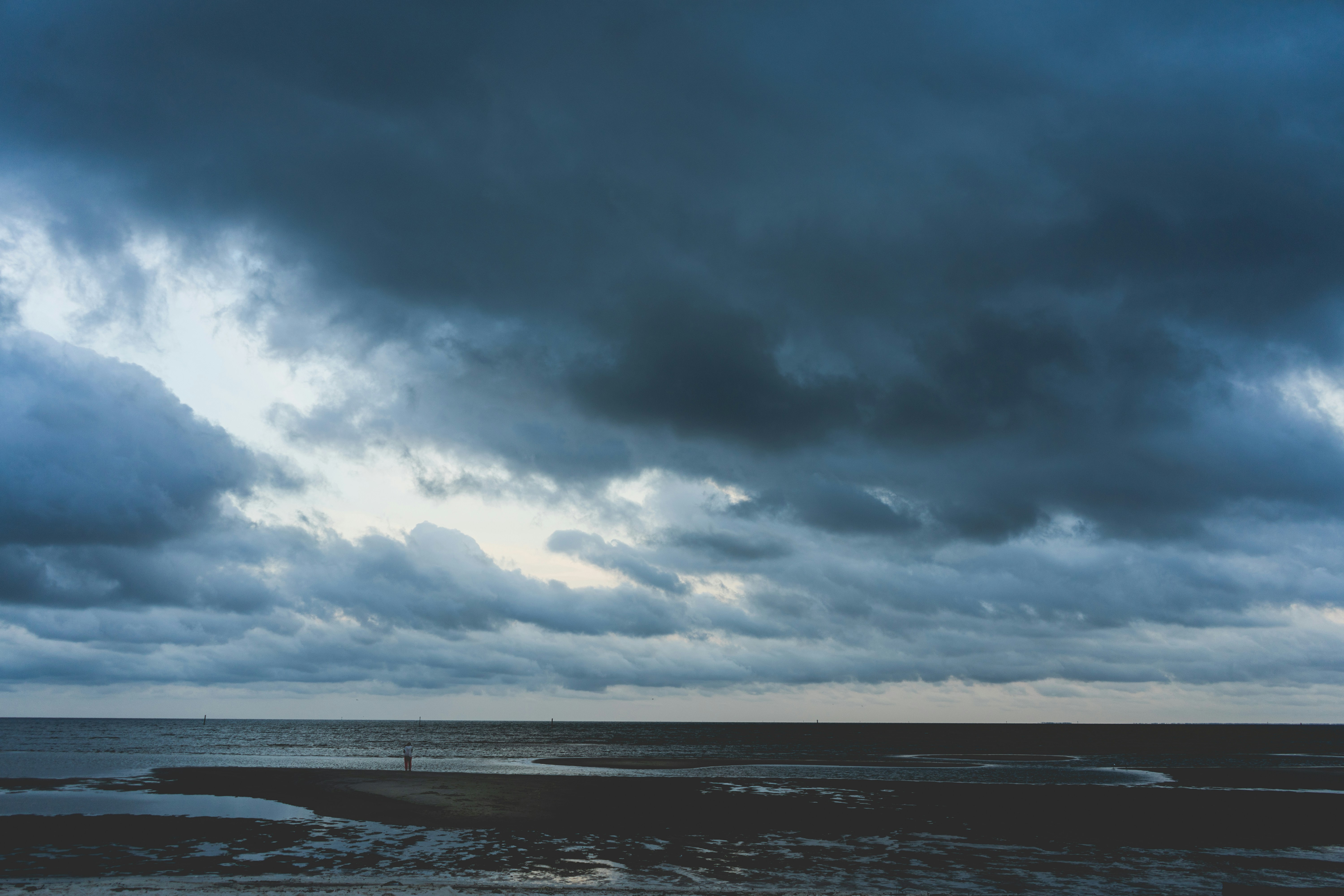 Photo by brandonpizarro0922