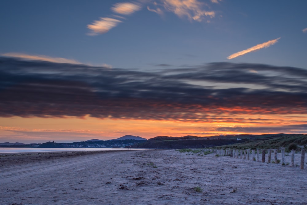 seashore and mountain sunset scenery