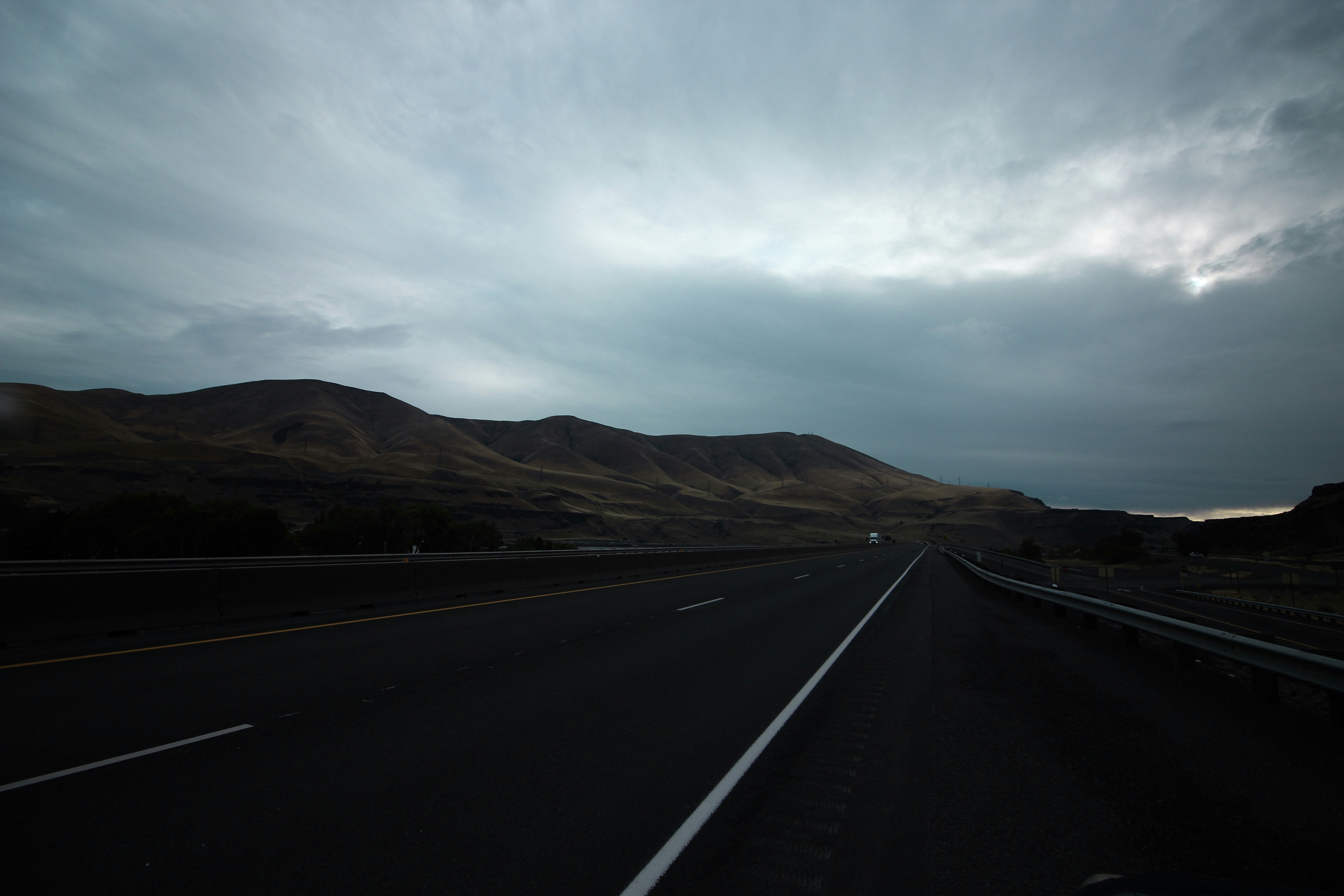 Photo by jonathanolar