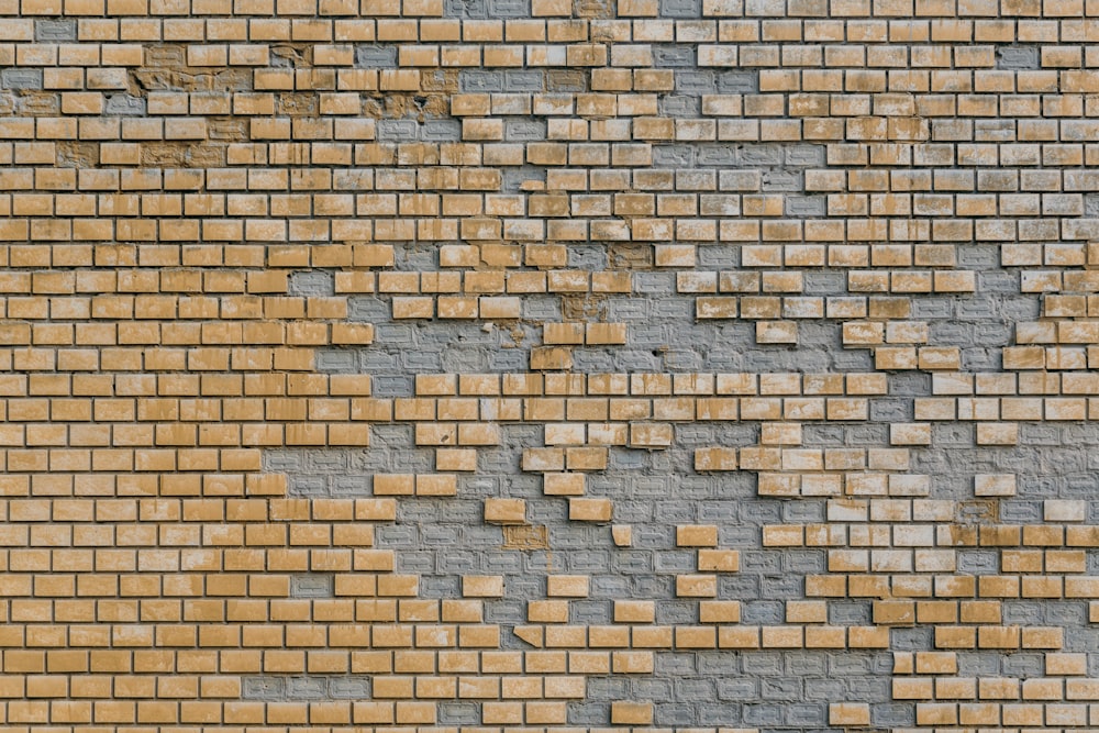 muro de hormigón marrón