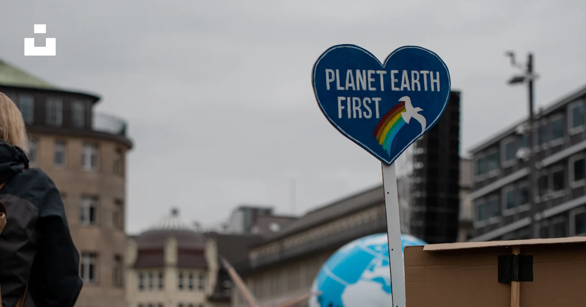 First Earth Icon Planet Earth First signage photo – Free Hamburg Image on Unsplash