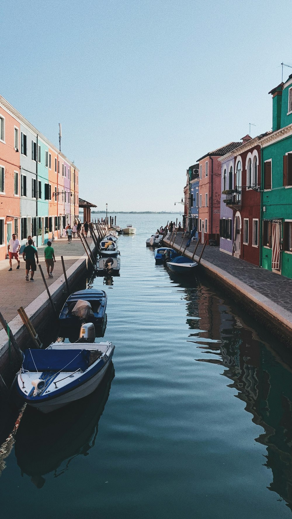 black and blue boat