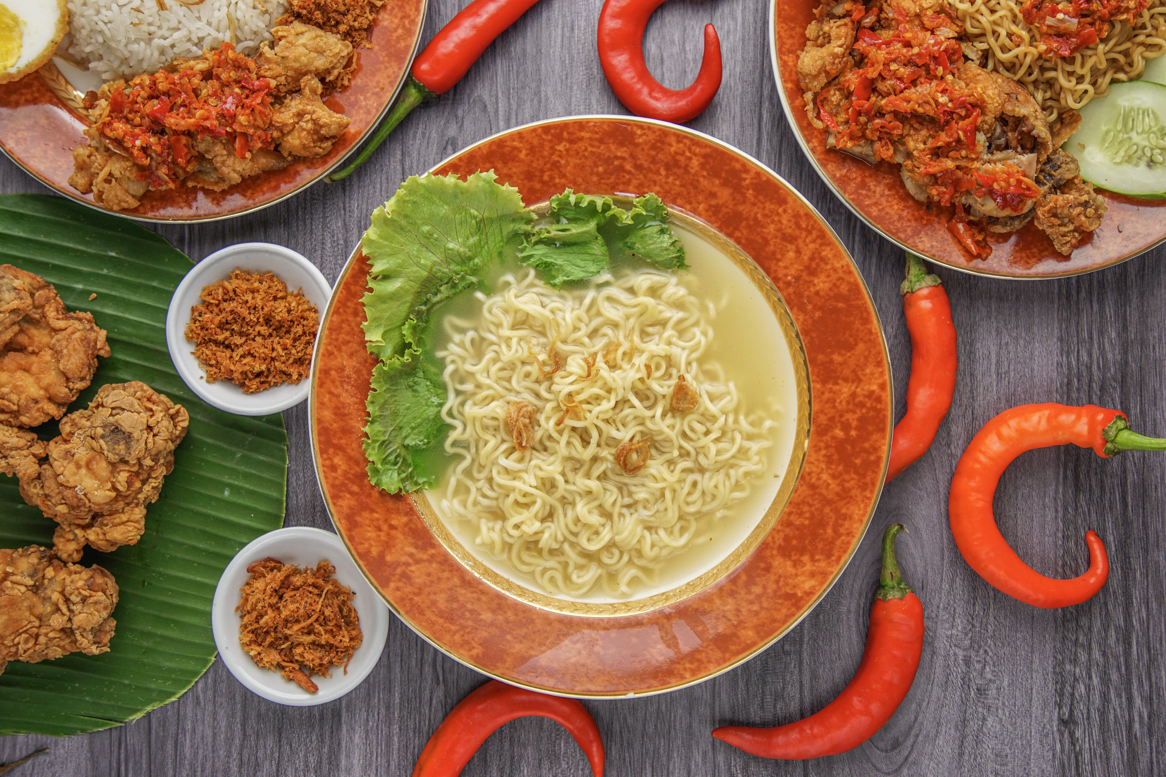 Noodles topped with red chilies
