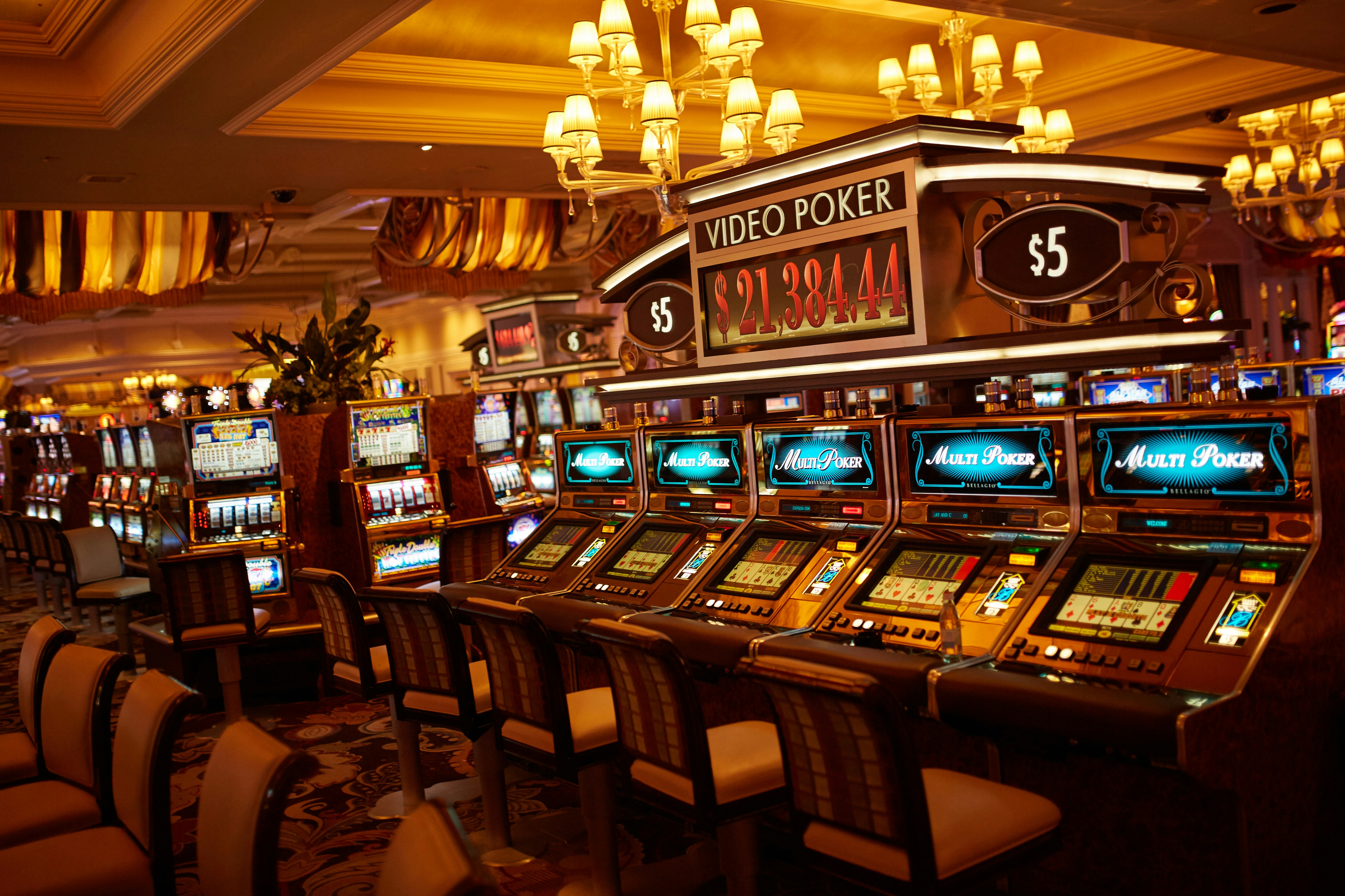las vegas casina video poker and slot machines