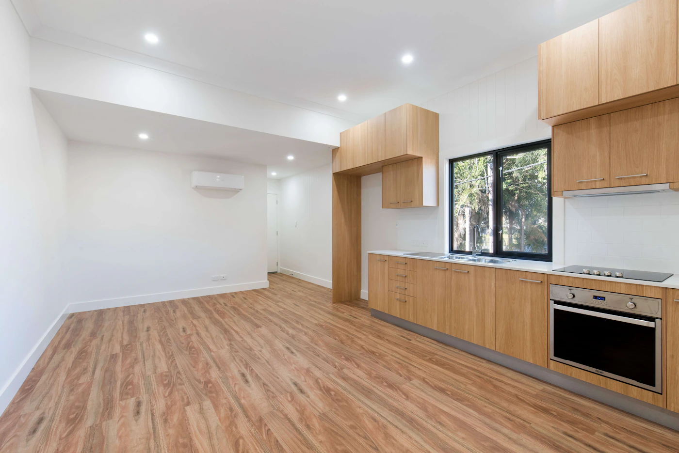 Wohnung mit renoviertem Parkettboden