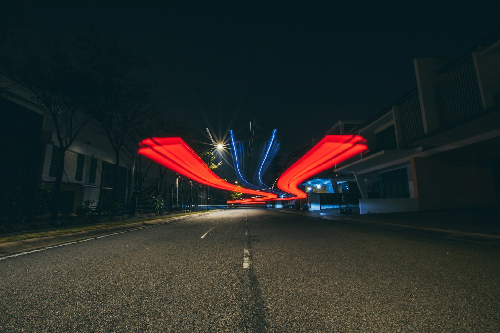 Sigma 10-20mm F3.5 EX DC HSM sample photo. Asphalt scenery photography