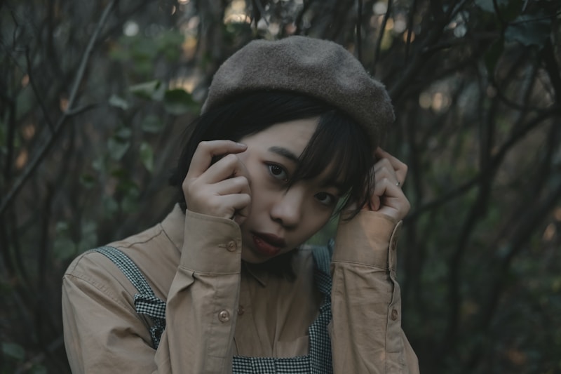 Sophisticated Kyoto lady in brown cap