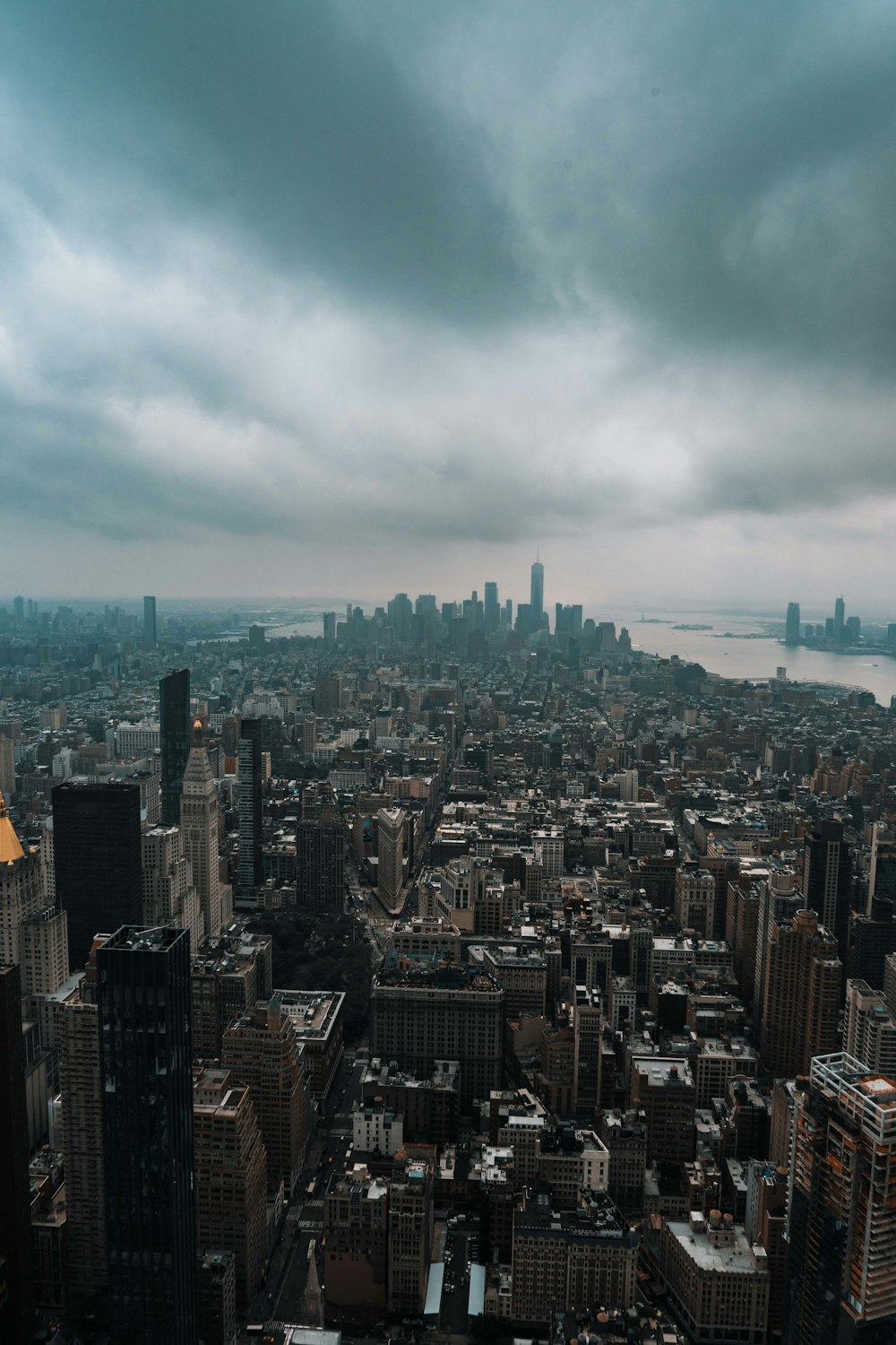 concrete high rise buildings at daytime