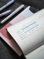Calendario de rutina diaria para cuidar la voz con higiene vocal