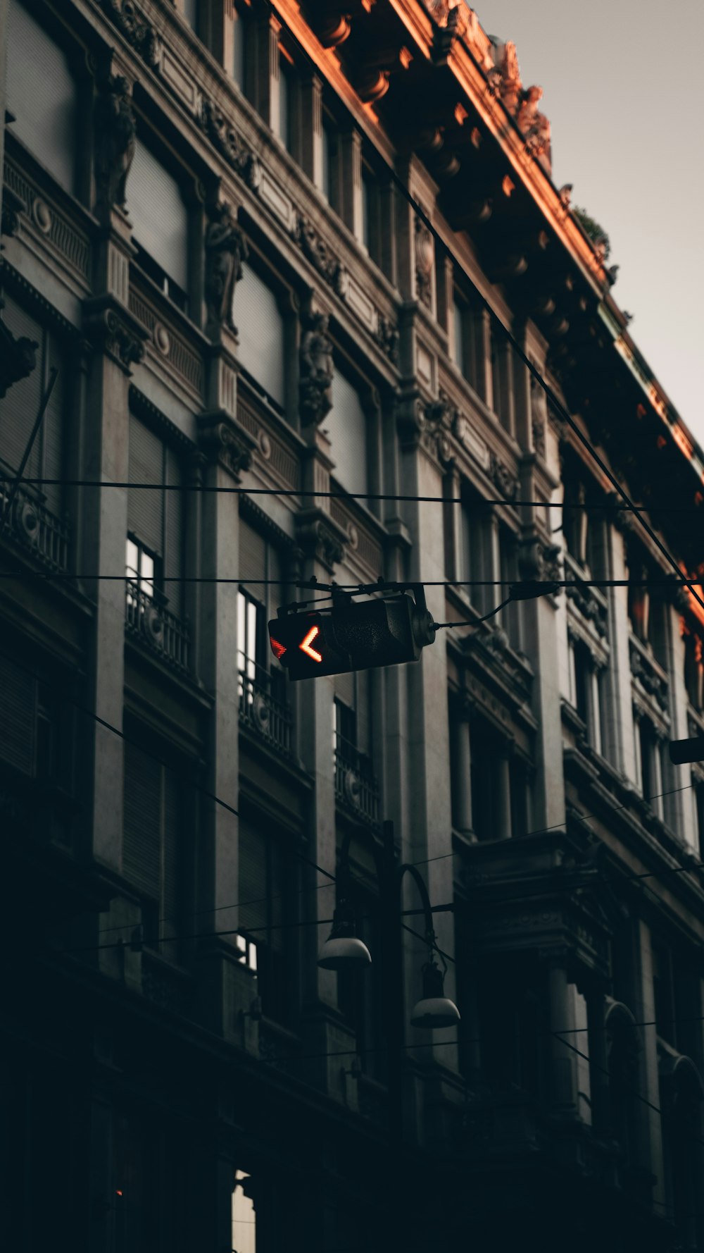 traffic light near commercial building