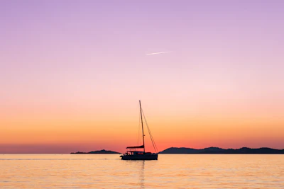 Kāʻanapali luxury sunset dinner sail