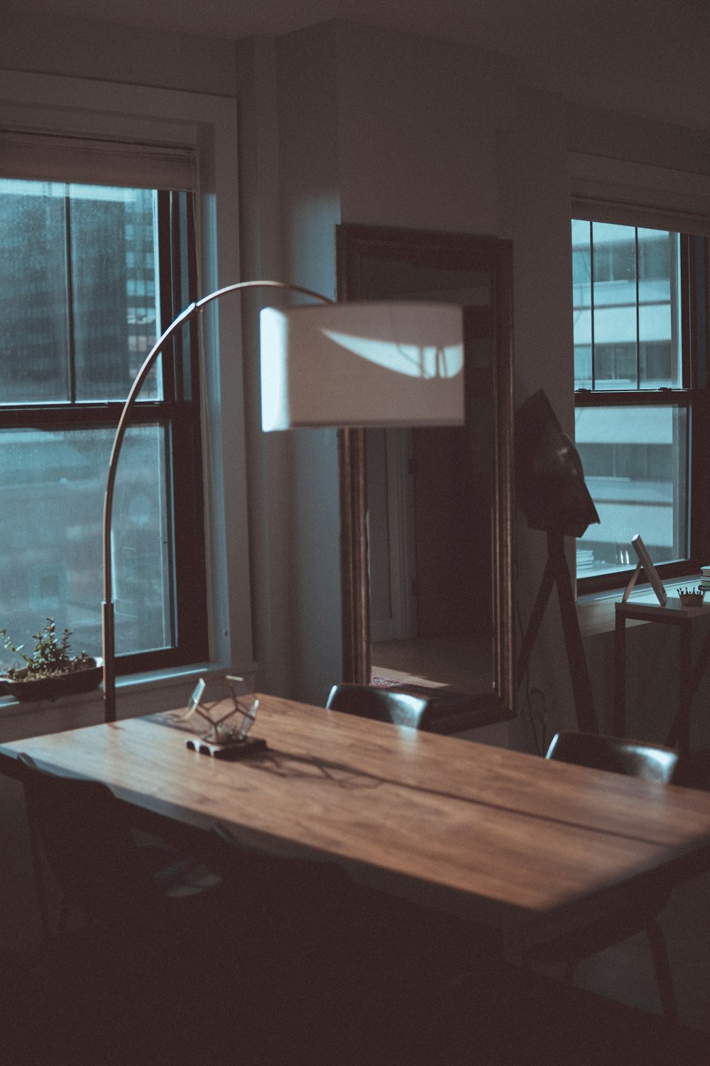 white table lamp