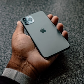 black iPhone 11