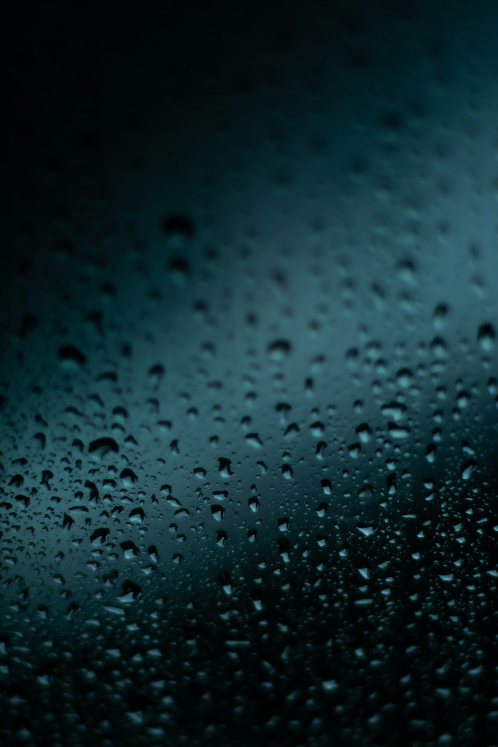 closeup photography of tear drops