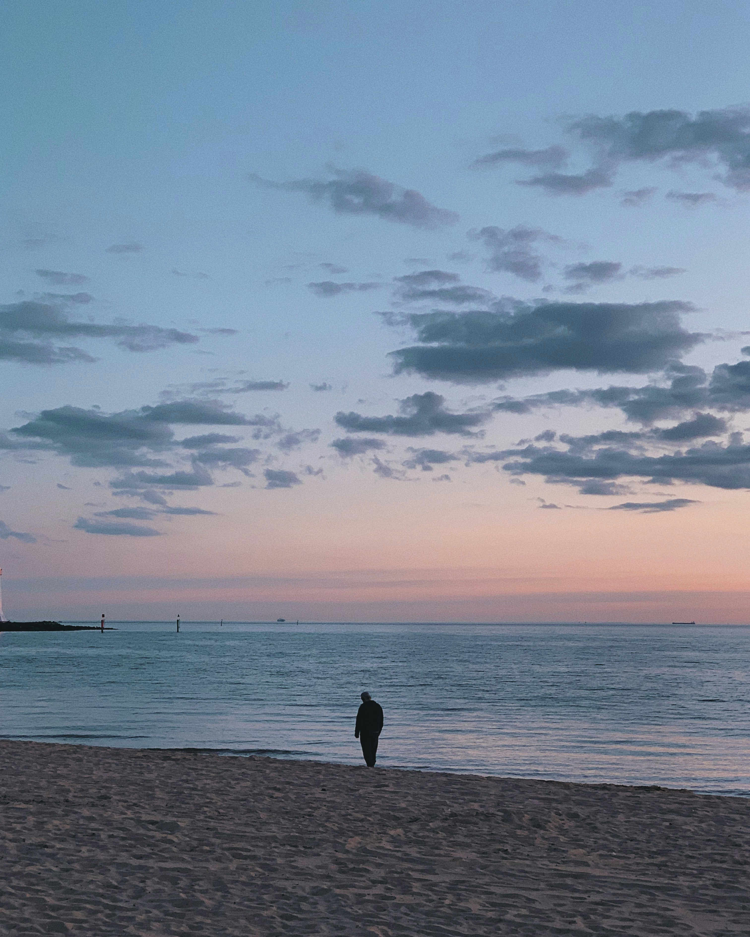 Photo by lennonzf