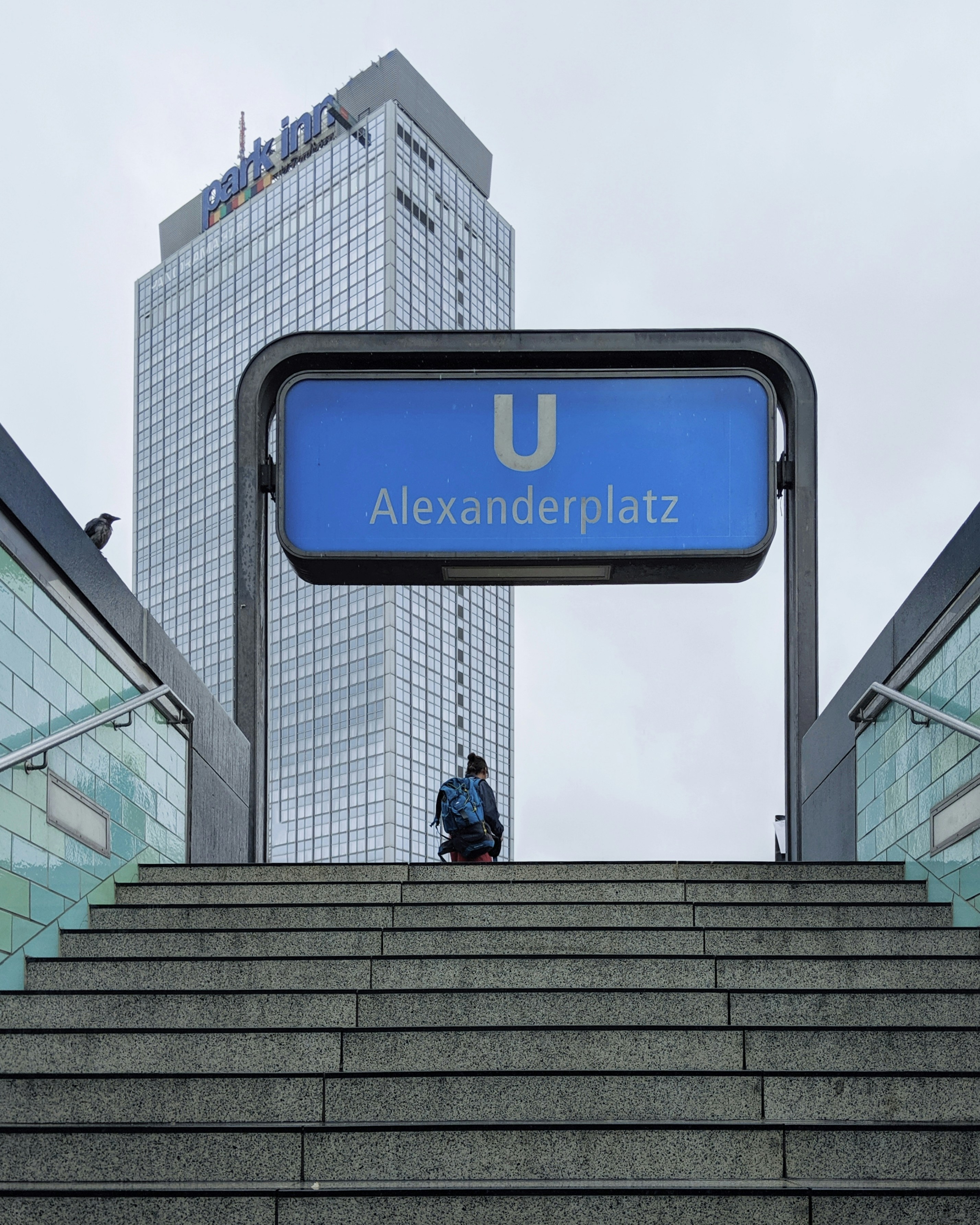 Signalétique bleue Alexanderplatz