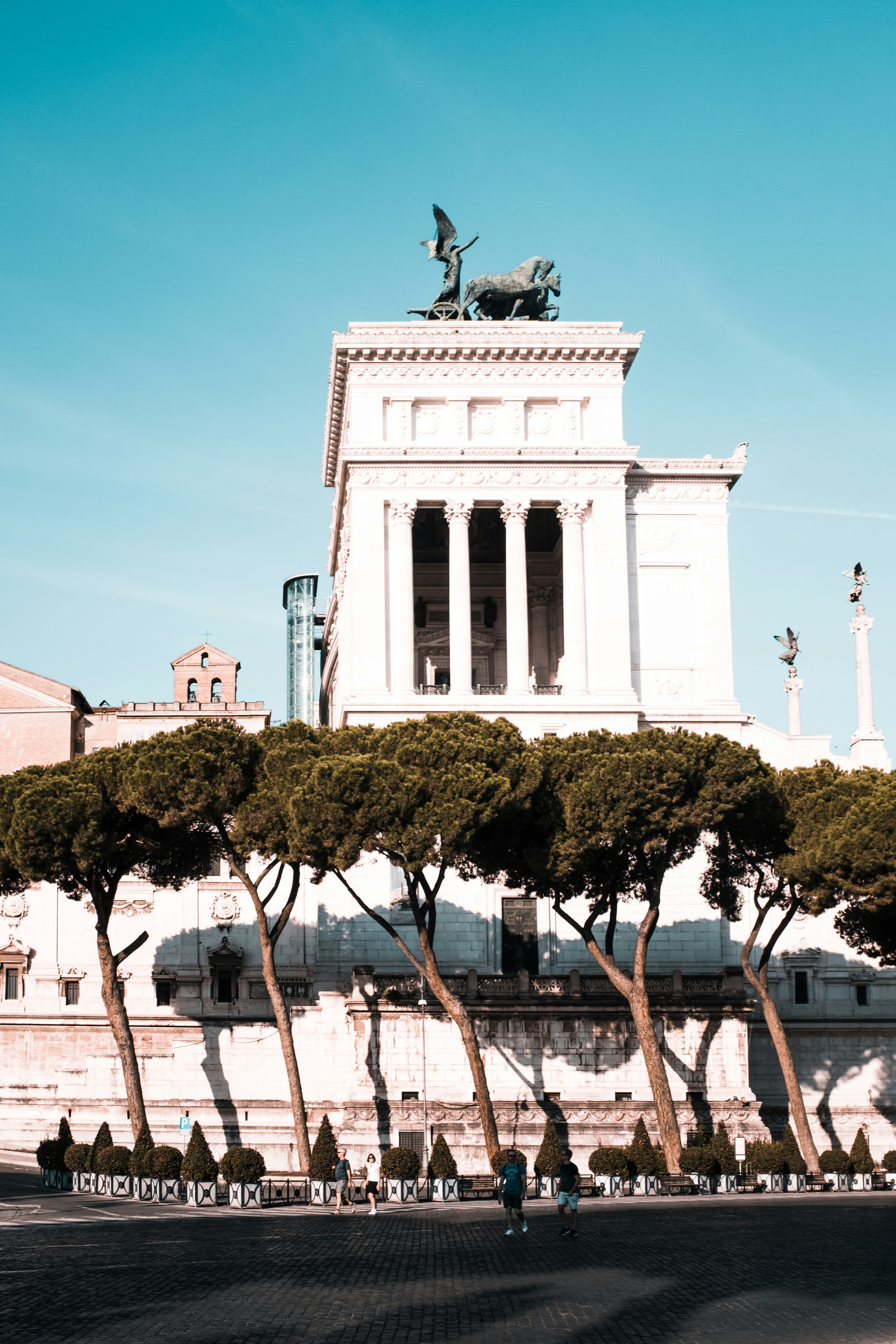 Photo by thestreetsmoment