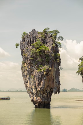 landscape photography of Thailand Khao Phing Kan island