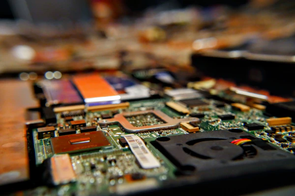 PCB circuit board