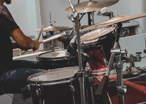 black drum set