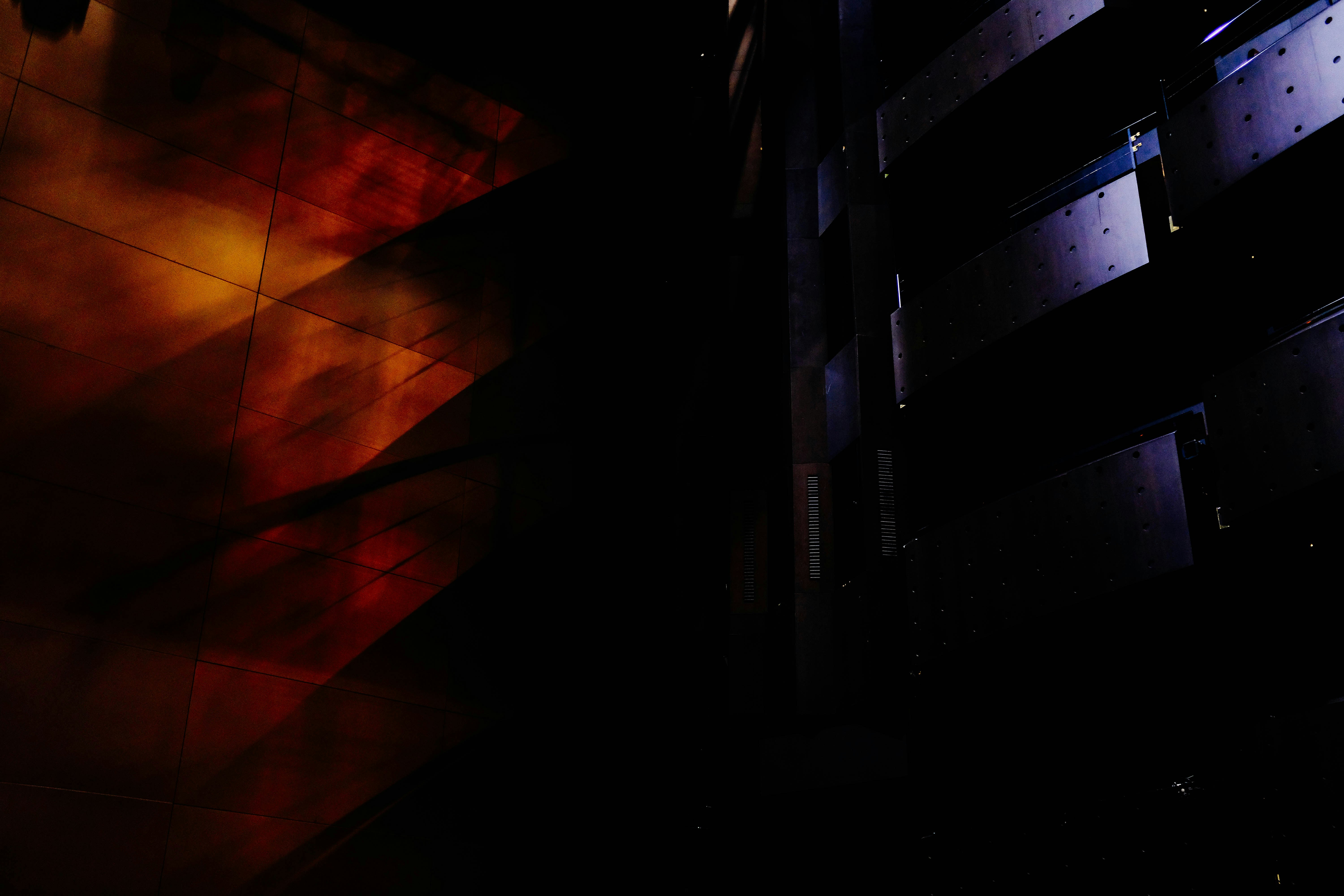 Photo by adrienolichon