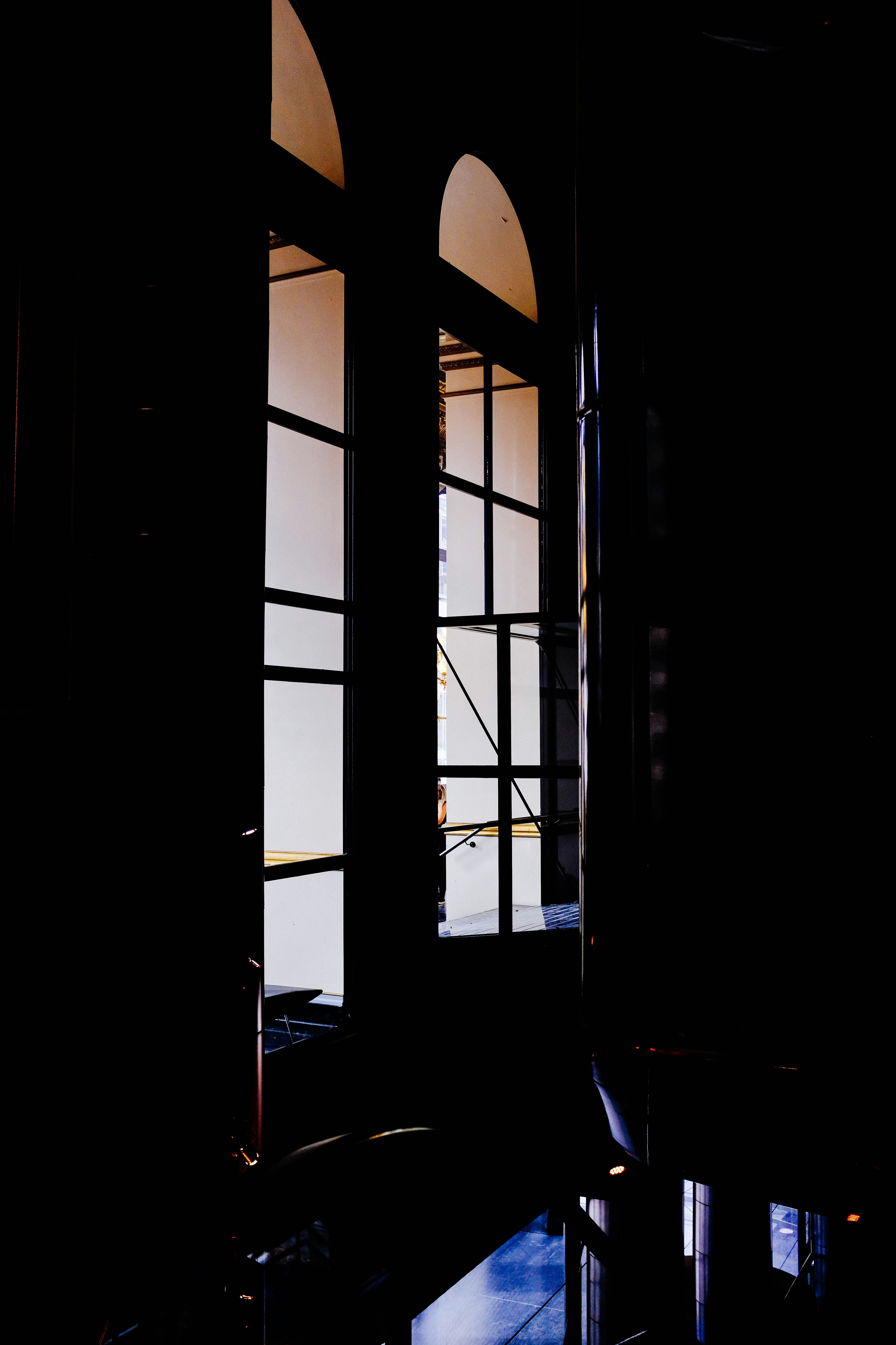 Photo by adrienolichon