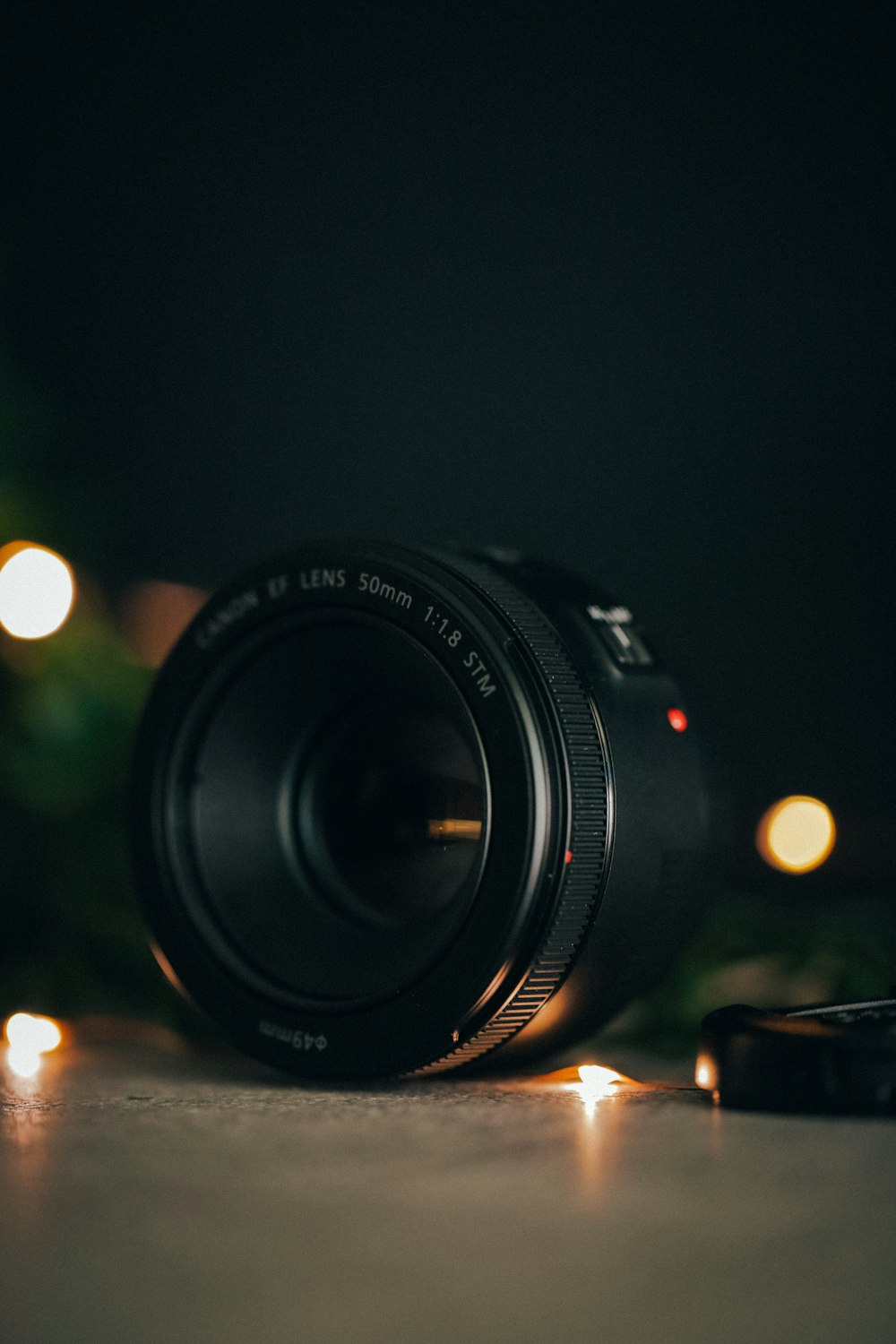 black DSLR camera lens