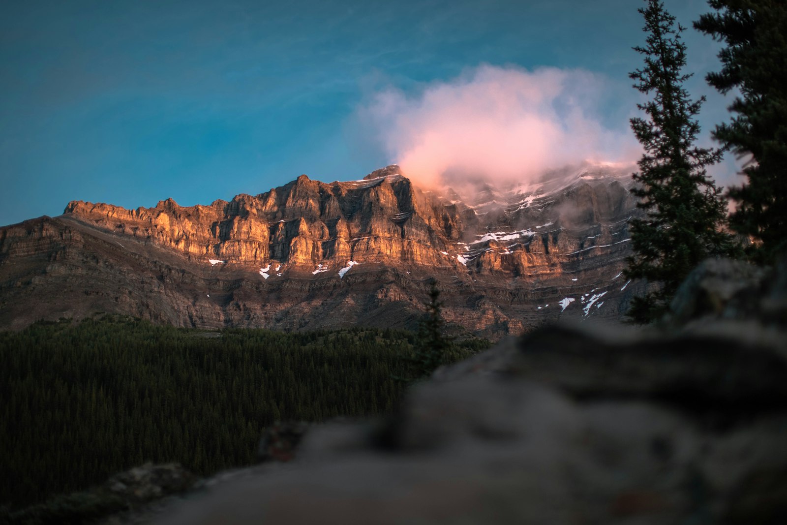 Canon EOS-1D X Mark II + Canon EF 50mm F1.2L USM sample photo. Brown rocky mountain photography