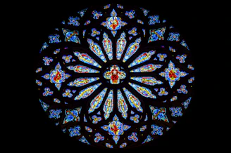 round blue nad red decor r