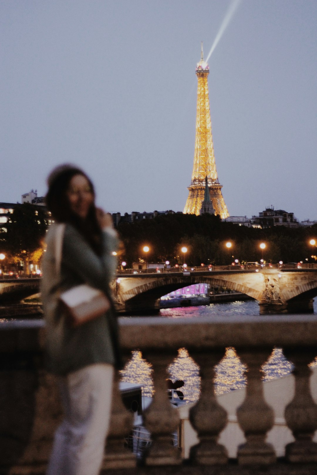 yellow Eiffel tower