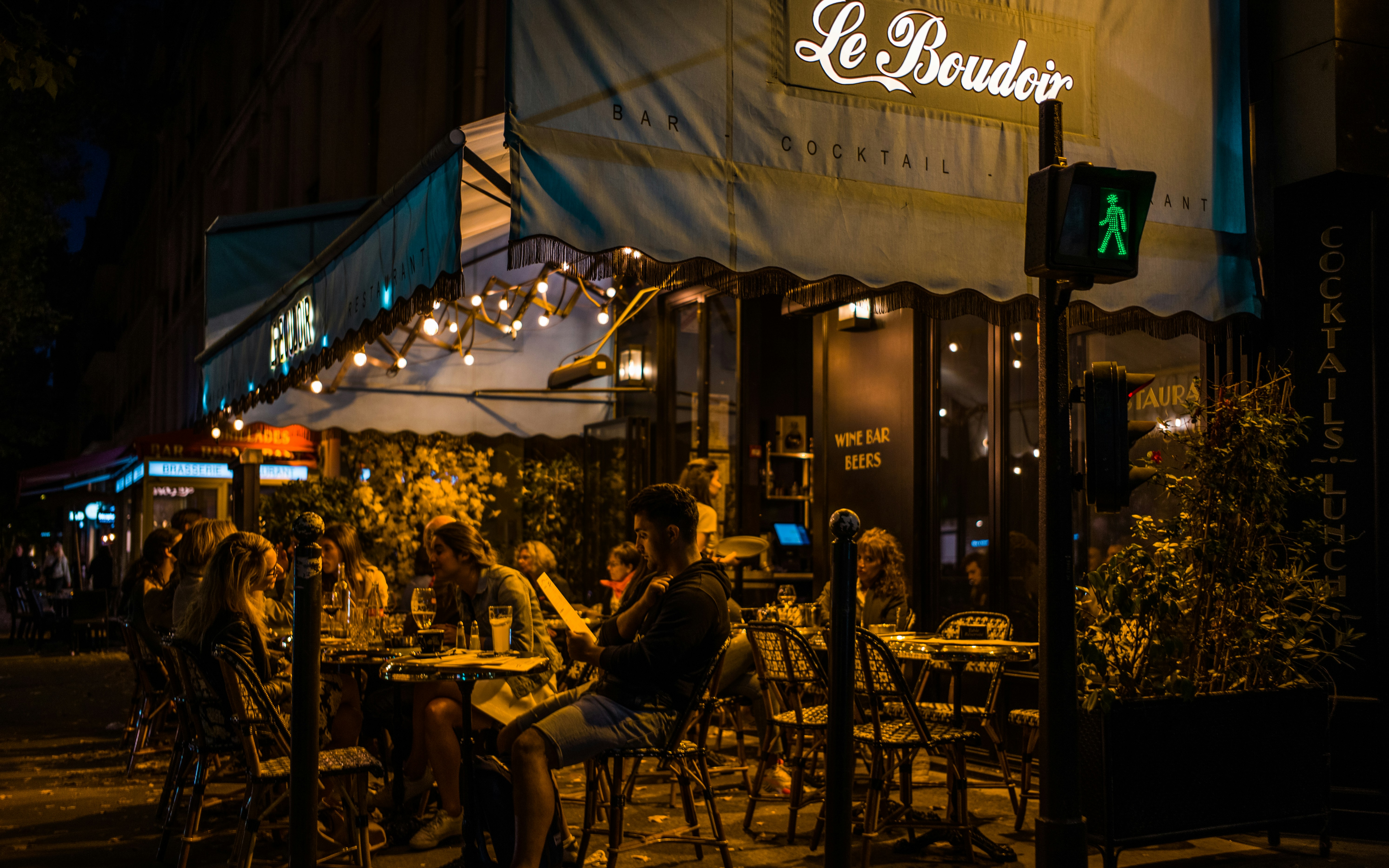 Cafe Lights Pictures Download Free Images on Unsplash