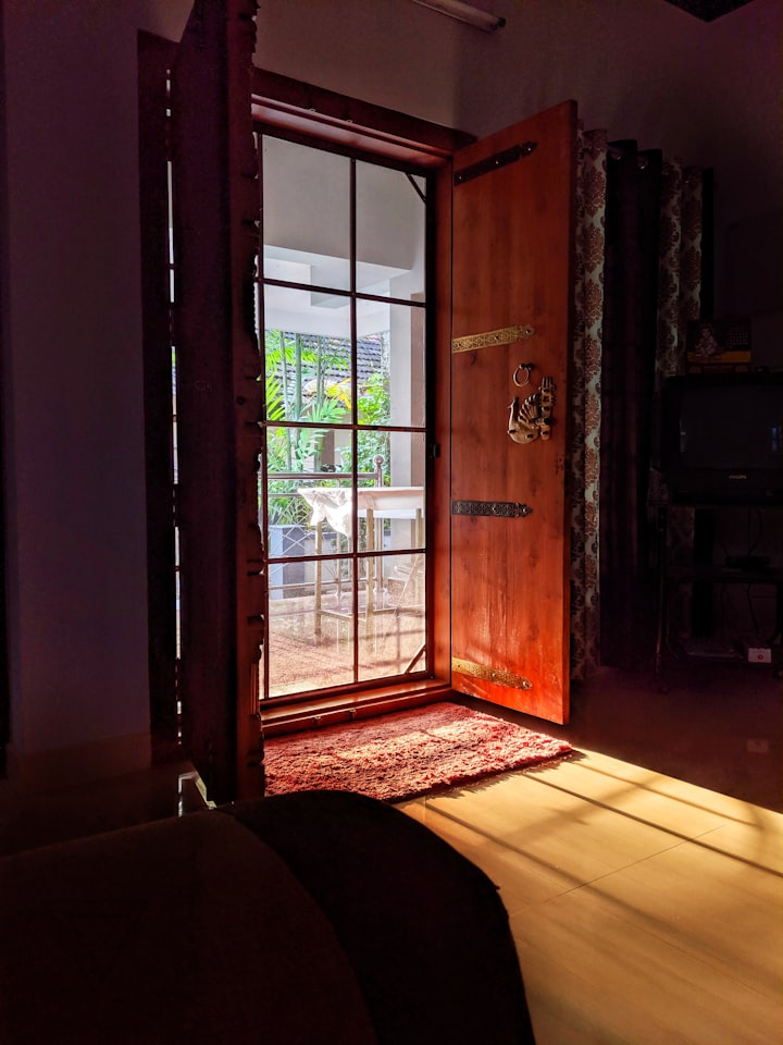 Security Screen Doors: How to Make the Right Choice