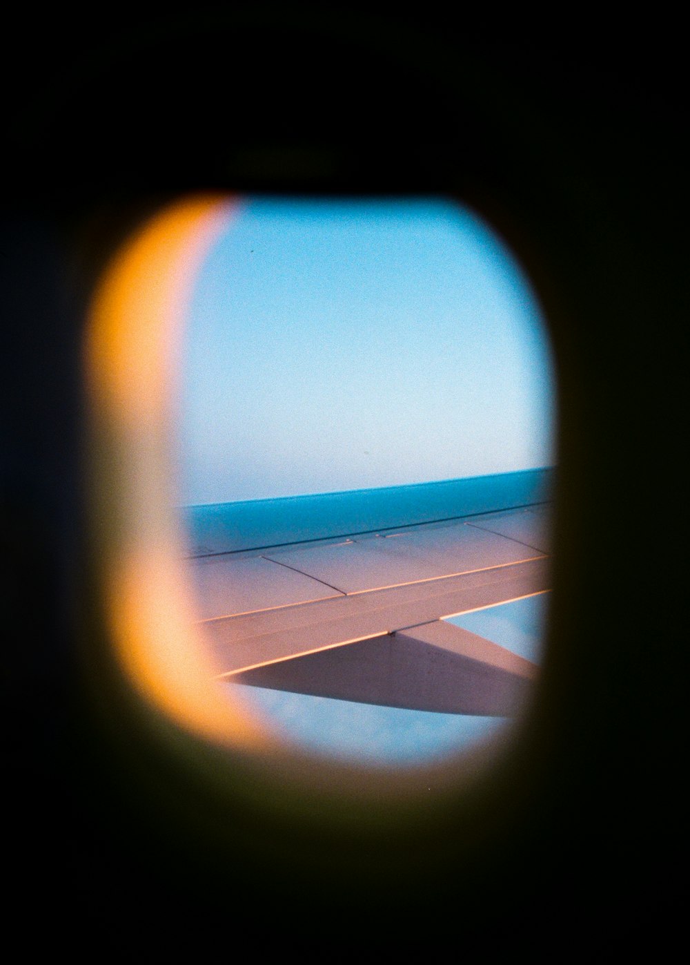 finestrino dell'aereo di linea