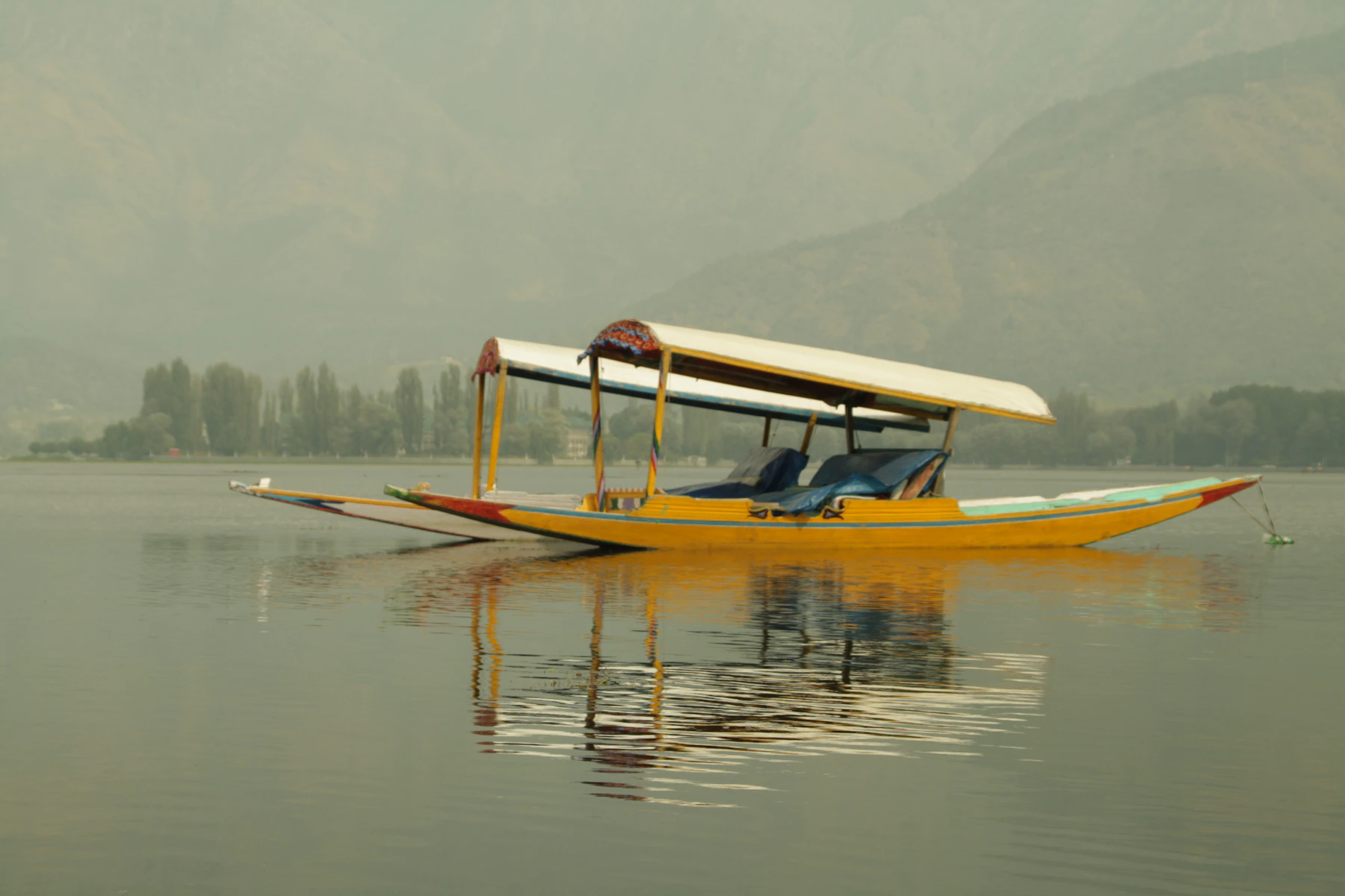 Dal Lake and mountain scenery in Kashmir