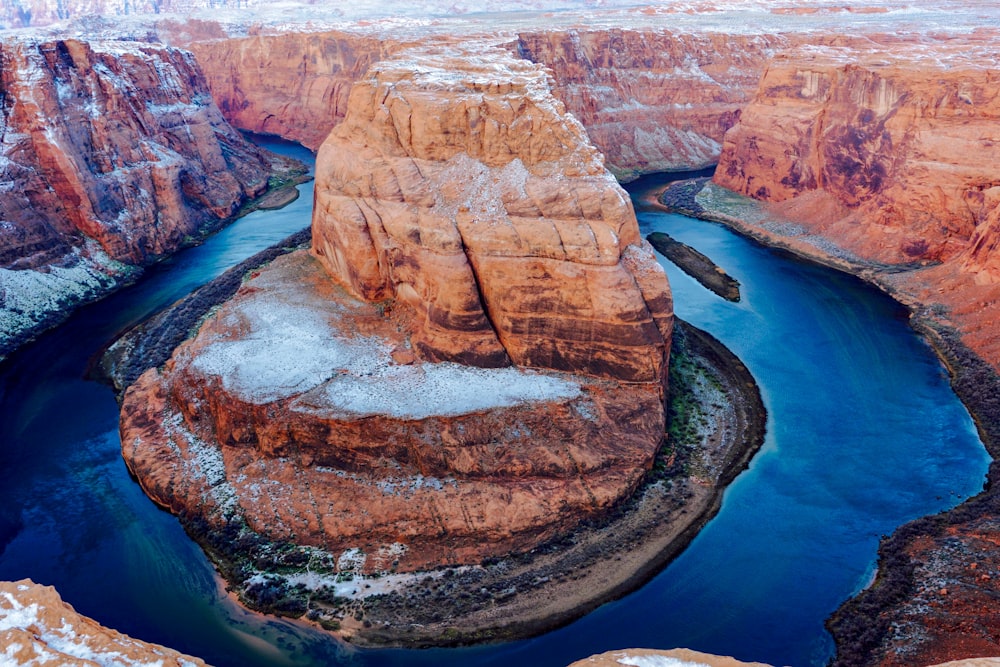 Horseshoe bend