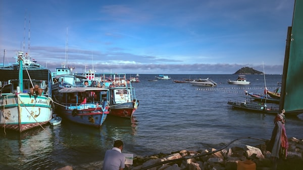 Koh Tao Thailand boats morning