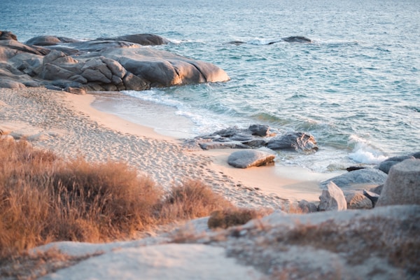 Naxos: Local History, Customs, Festivals and Traditions Guide