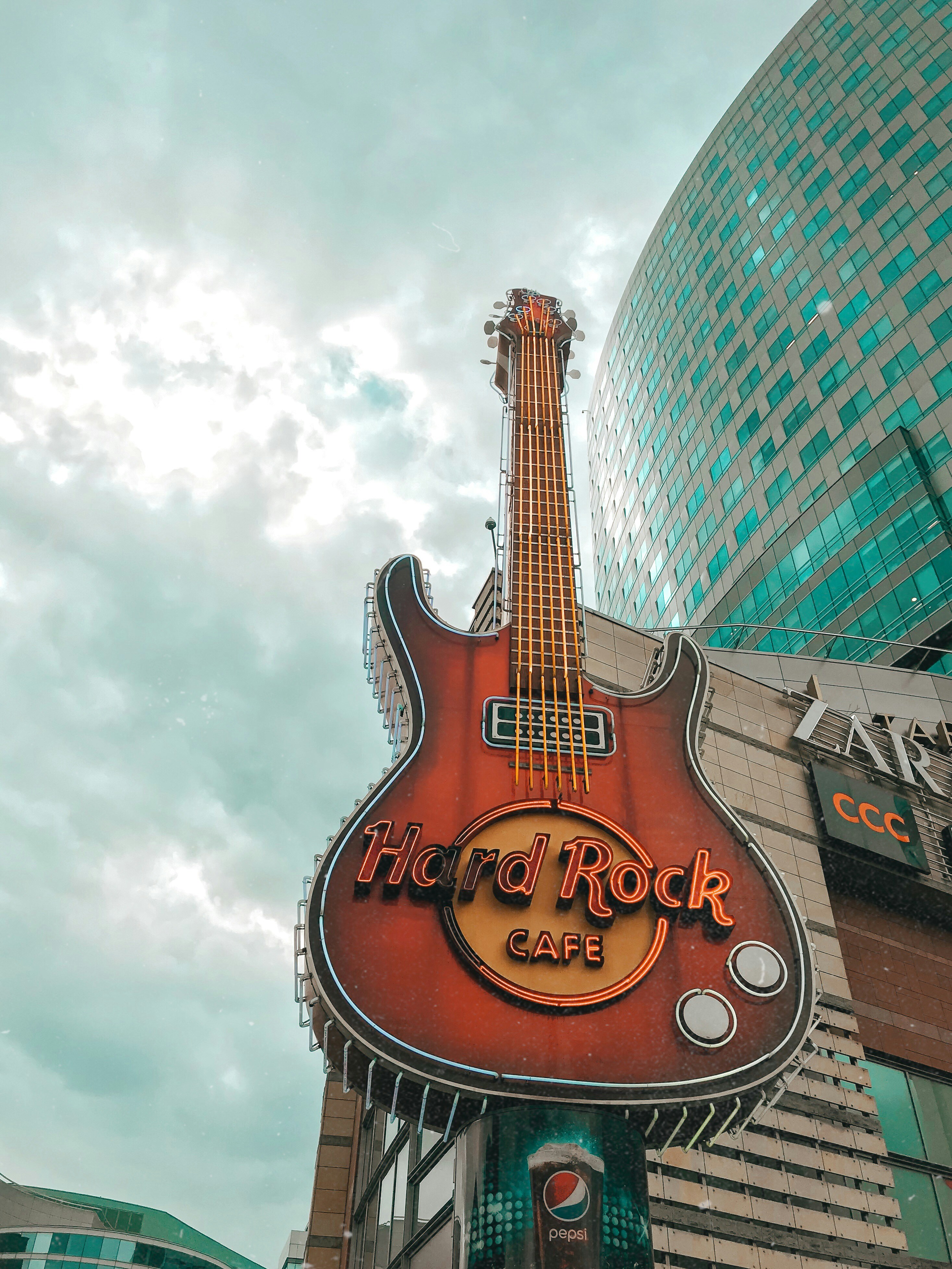Hard Rock Cafe signage