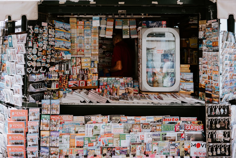 lotto di libri con titoli assortiti