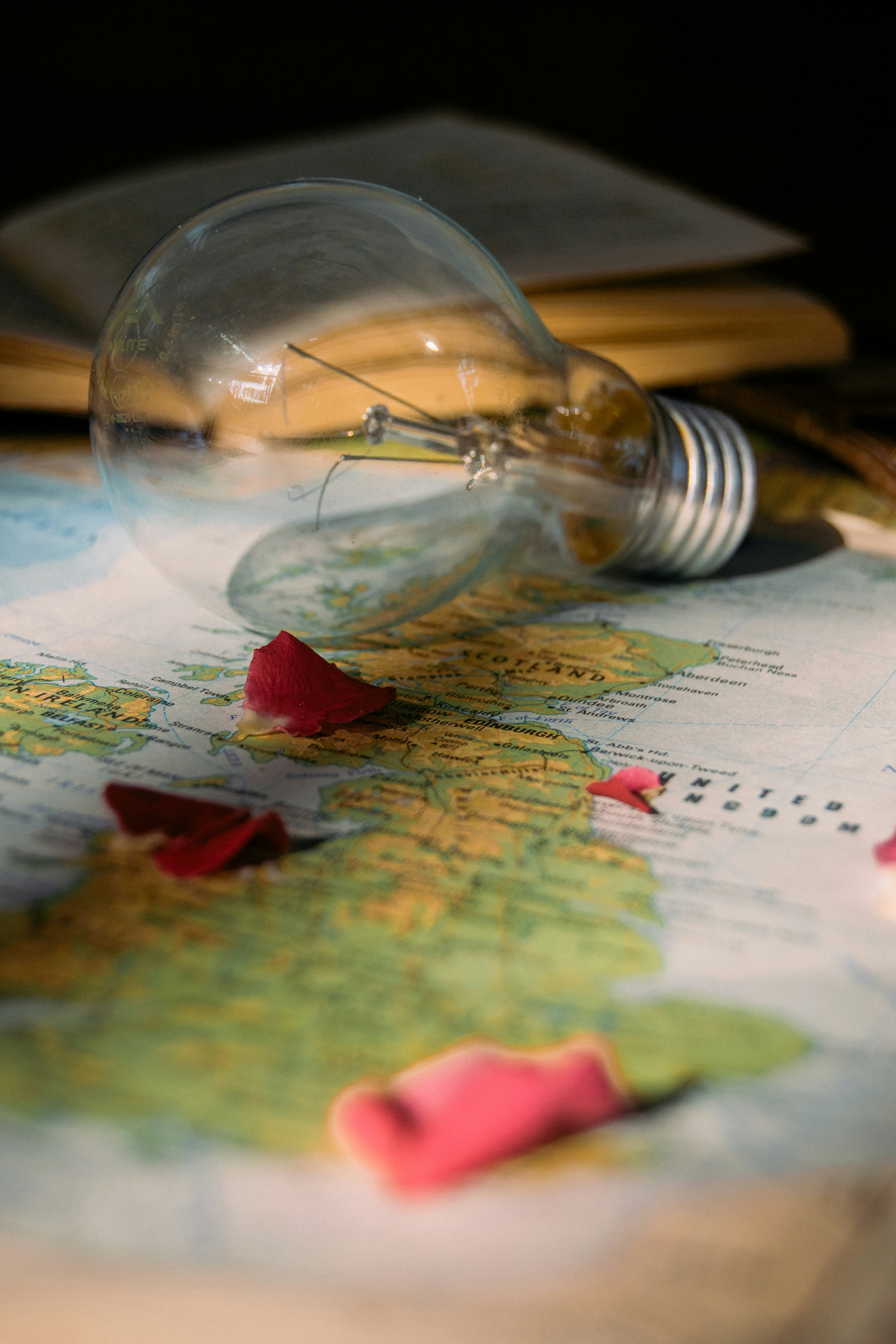 vintage map wallpaper, wallpaper, Sejarah VOC: Perusahaan Dagang Belanda yang Berpengaruh 6