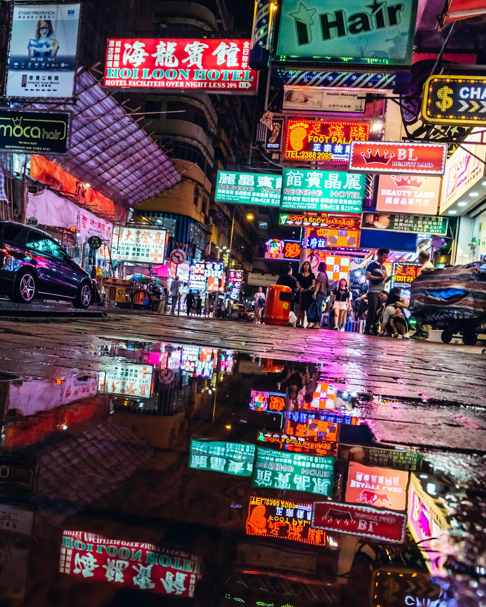 people walking in Chine town