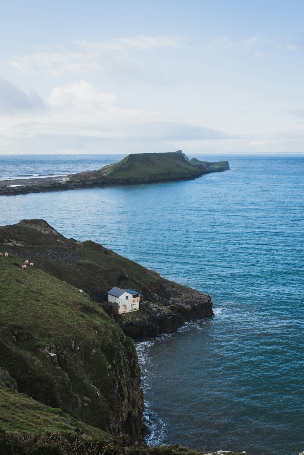 landscape photography of green cliff