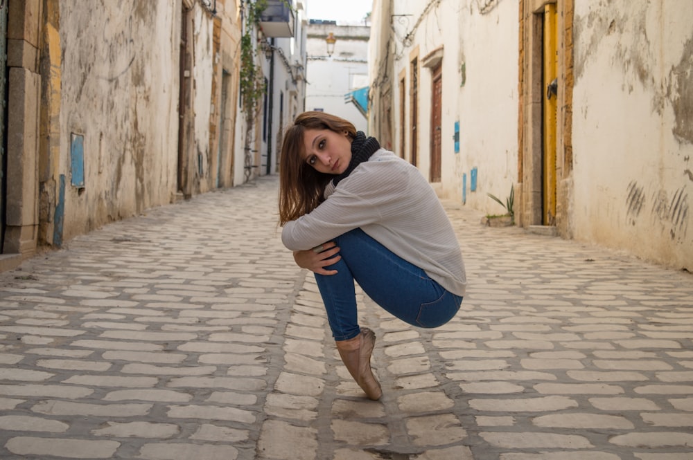 woman wears white shirt